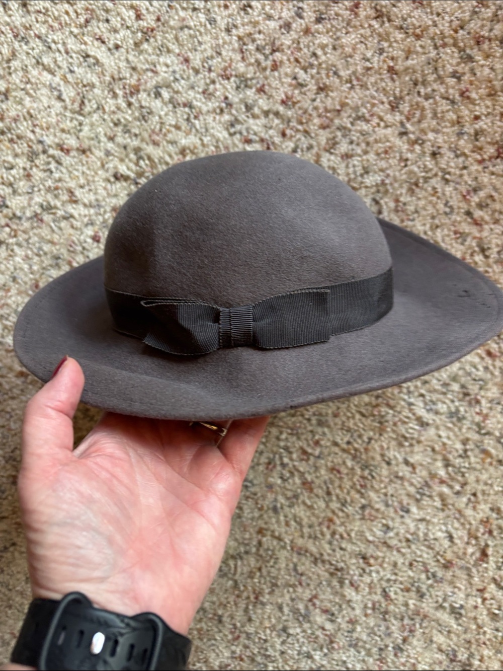 Vintage Women’s  Wool Hat in Gray
